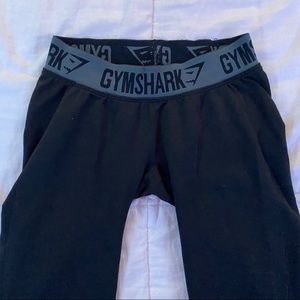 black and gray gymshark leggings